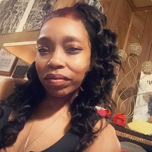 Meet your Posher, Gussie